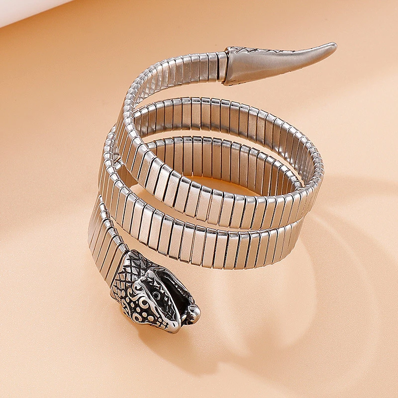 Simple Fashion Cross-Border E-Commerce Supply Stainless Steel Animal Bracelet Titanium Steel Snake Bracelet Men Women's Jewelry 4 Simple Fashion Cross-Border E-Commerce Supply Stainless Steel Animal Bracelet Titanium Steel Snake Bracelet Men Women's Jewelry - Image 4