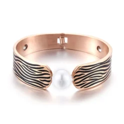 European And American Style Trend Vacuum Plating Rose Gold Inlaid Pearl Bracelet Wholesale