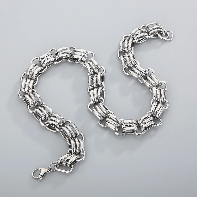 Fashion Geometric Titanium Steel Necklace Stainless Steel Necklaces 3 Fashion Geometric Titanium Steel Necklace Stainless Steel Necklaces - Image 3