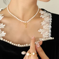 Simple Style Letter Titanium Steel Pearl Plating Pendant Necklace -Deals Glis Jewel Store 1569157572144009216