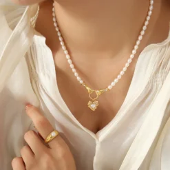 Retro Hand Heart Shape Pearl Titanium Steel Inlay Glass Bead Necklace 1 Piece -Deals Glis Jewel Store 1590977201774399488