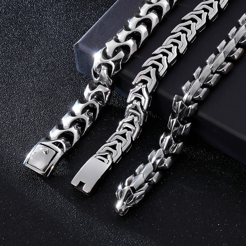 Hip-Hop Geometric Titanium Steel Plating Bracelets 1 Piece 7 Hip-Hop Geometric Titanium Steel Plating Bracelets 1 Piece - Image 7