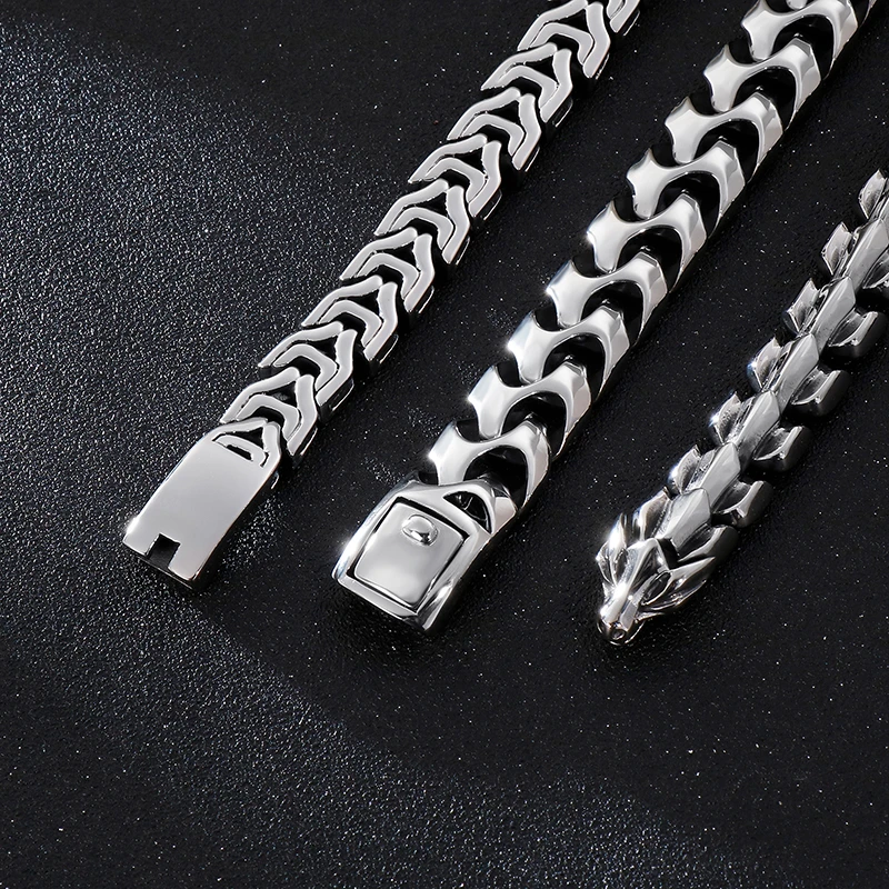Hip-Hop Geometric Titanium Steel Plating Bracelets 1 Piece 4 Hip-Hop Geometric Titanium Steel Plating Bracelets 1 Piece - Image 4