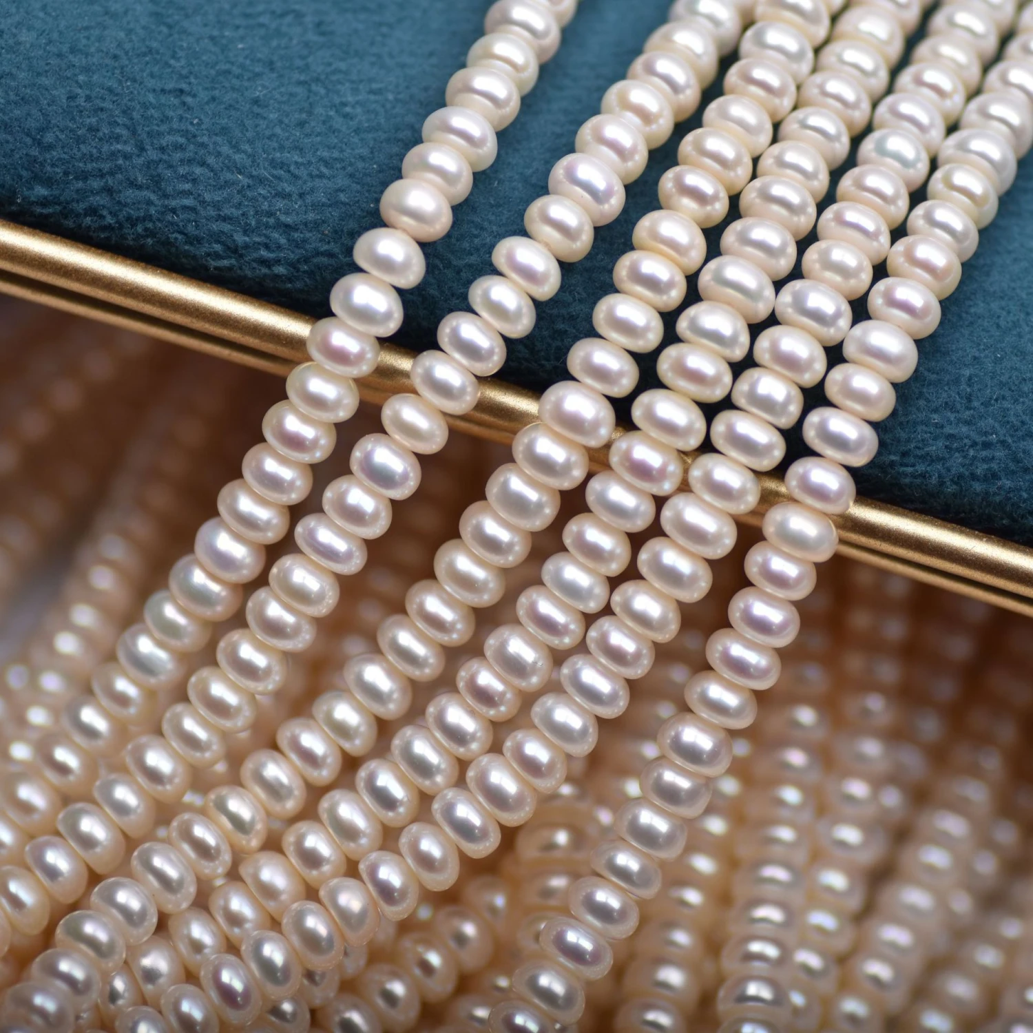 1 Piece Retro Geometric Freshwater Pearl Women'S Necklace 4 1 Piece Retro Geometric Freshwater Pearl Women'S Necklace - Image 4