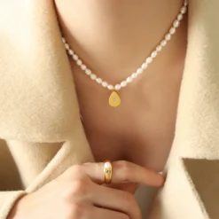 Elegant Luxurious Baroque Style Water Droplets Freshwater Pearl Titanium Steel Beaded Plating Freshwater Pearl Titanium Steel 18K Gold Plated Pendant Necklace -Deals Glis Jewel Store 1645331653842833409