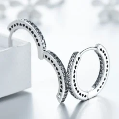 1 Pair INS Style Vintage Style Heart Shape Sterling Silver Inlay Zircon Hoop Earrings 10 1 Pair INS Style Vintage Style Heart Shape Sterling Silver Inlay Zircon Hoop Earrings -Deals Glis Jewel Store 1646051908345008128