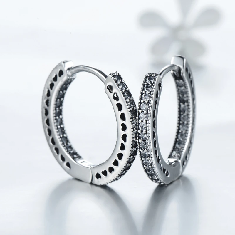 1 Pair INS Style Vintage Style Heart Shape Sterling Silver Inlay Zircon Hoop Earrings 3 1 Pair INS Style Vintage Style Heart Shape Sterling Silver Inlay Zircon Hoop Earrings - Image 3