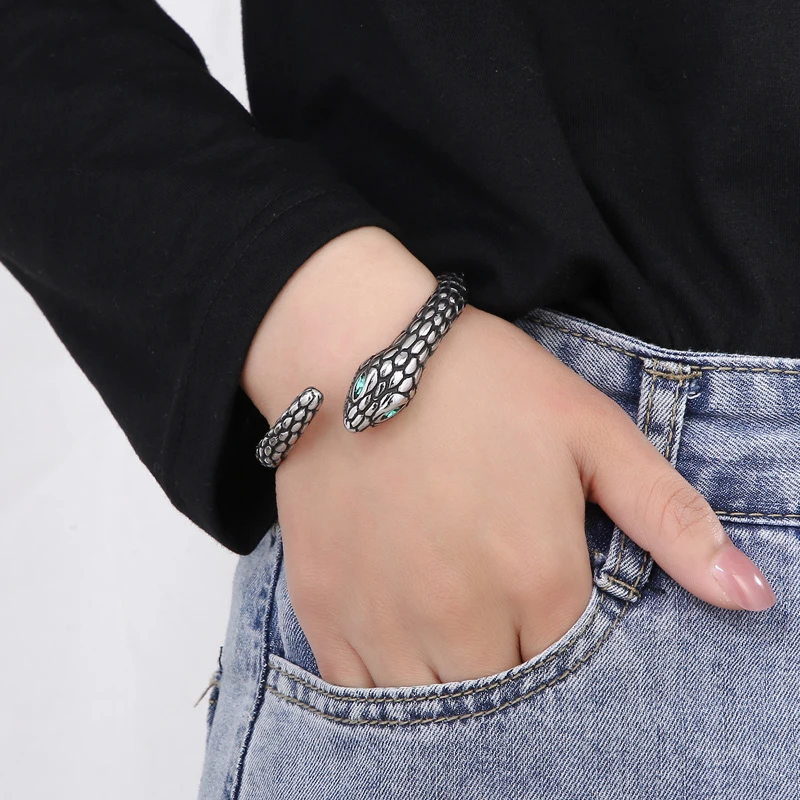 Hip-Hop Snake Titanium Steel Plating Bangle 5 Hip-Hop Snake Titanium Steel Plating Bangle - Image 5