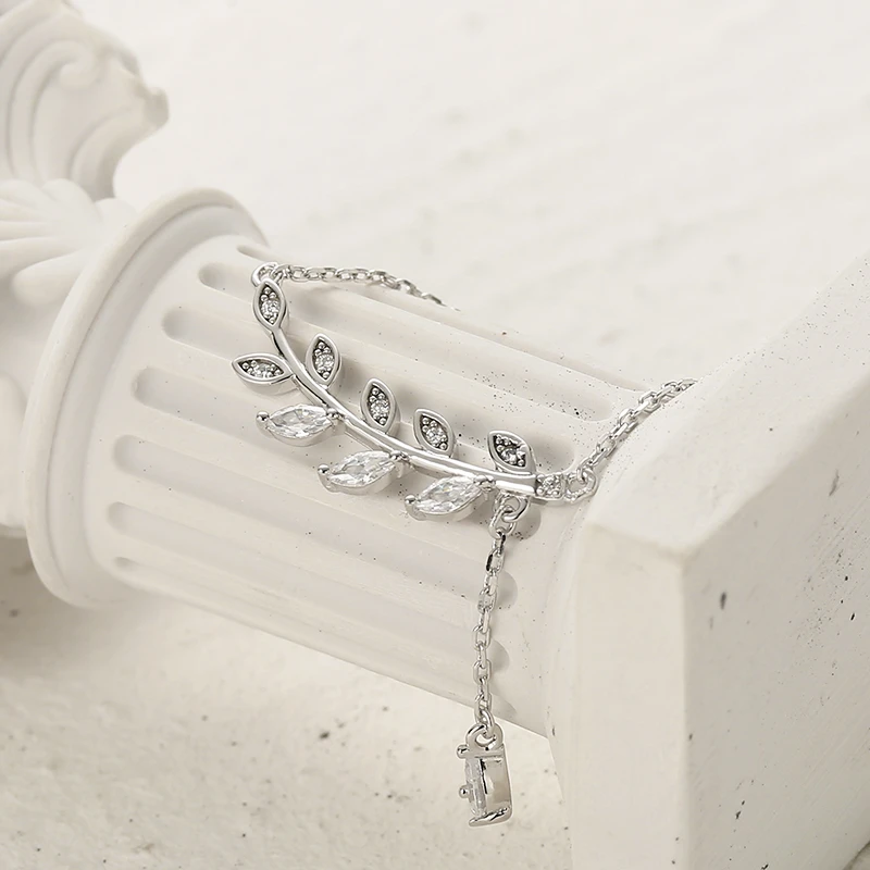 Elegant Luxurious Leaf Leaves Sterling Silver Inlay Zircon White Gold Plated Pendant Necklace 1 Elegant Luxurious Leaf Leaves Sterling Silver Inlay Zircon White Gold Plated Pendant Necklace