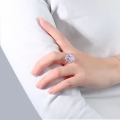 Wholesale Elegant Luxurious Wedding Geometric Sterling Silver Inlay White Gold Plated High Carbon Diamond Rings