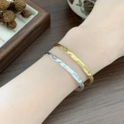 Simple Style Solid Color Sterling Silver Polishing Cuff Bracelets -Deals Glis Jewel Store 1666285781326630912