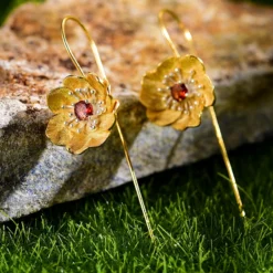 1 Pair Simple Style Flower Inlay Sterling Silver Gem Ear Studs 9 1 Pair Simple Style Flower Inlay Sterling Silver Gem Ear Studs -Deals Glis Jewel Store 1666671535013892096 1