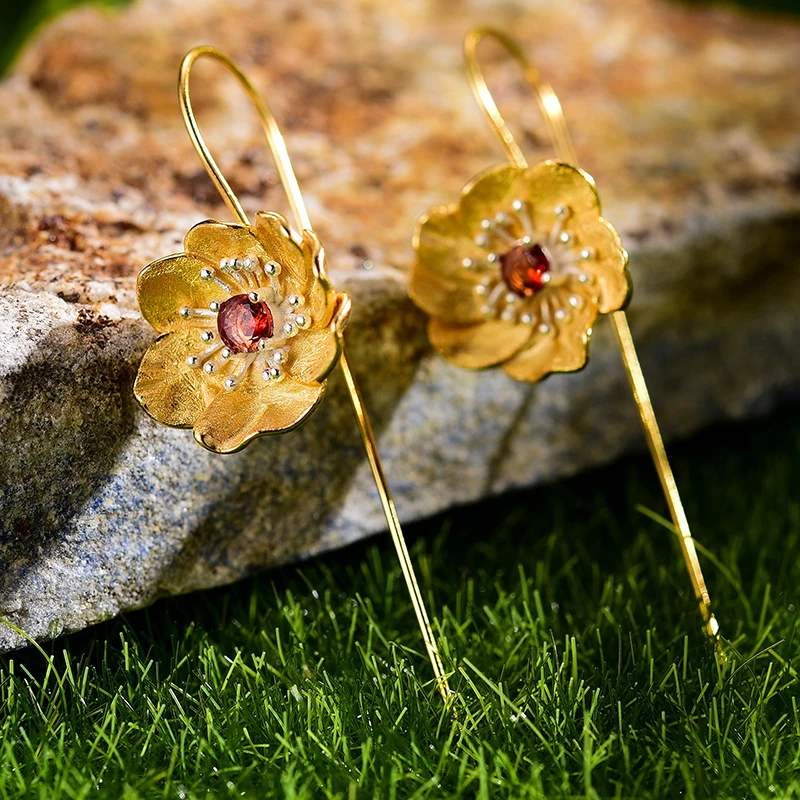 1 Pair Simple Style Flower Inlay Sterling Silver Gem Ear Studs 1 1 Pair Simple Style Flower Inlay Sterling Silver Gem Ear Studs