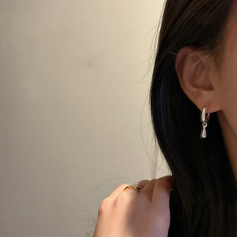 1 Pair Retro Water Droplets Polishing Sterling Silver Earrings 5 1 Pair Retro Water Droplets Polishing Sterling Silver Earrings - Image 5