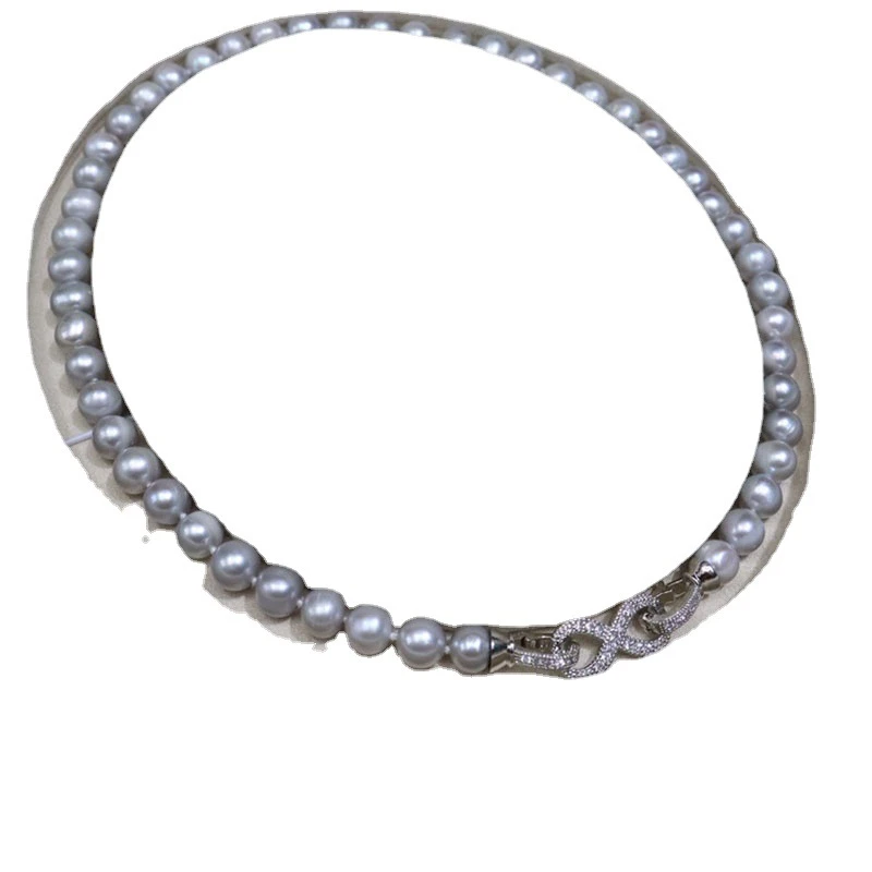 Elegant Lady Classic Style Solid Color Freshwater Pearl Necklace 3 Elegant Lady Classic Style Solid Color Freshwater Pearl Necklace - Image 3