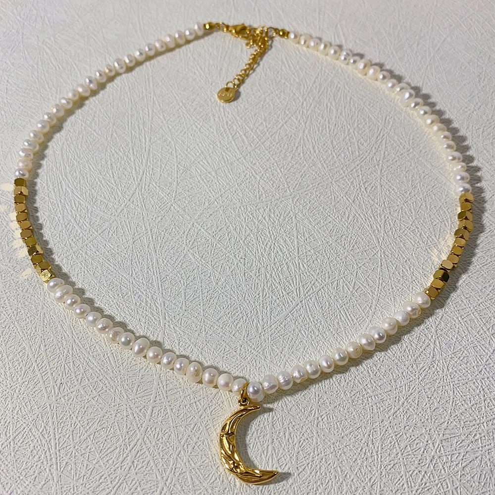 Simple Style Moon Shell Freshwater Pearl Titanium Steel Plating Necklace 4 Simple Style Moon Shell Freshwater Pearl Titanium Steel Plating Necklace - Image 4