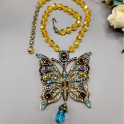 Retro French Style Butterfly Alloy Inlay Rhinestones Women's Pendant Necklace 8 Retro French Style Butterfly Alloy Inlay Rhinestones Women's Pendant Necklace -Deals Glis Jewel Store 1681845288312115200