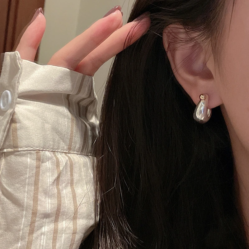 1 Pair Retro Geometric Polishing Sterling Silver Ear Studs 5 1 Pair Retro Geometric Polishing Sterling Silver Ear Studs - Image 5